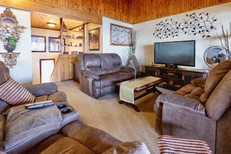 4 Bedroom Property for Sale in Herolds Bay Western Cape